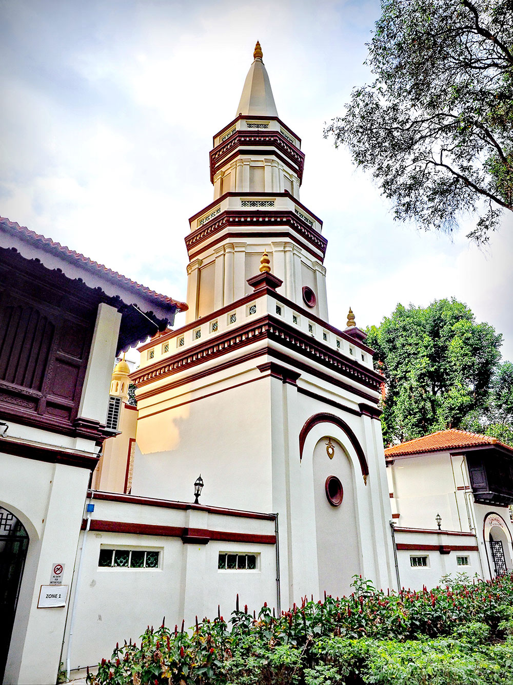 Hajjah Fatimah Mosque