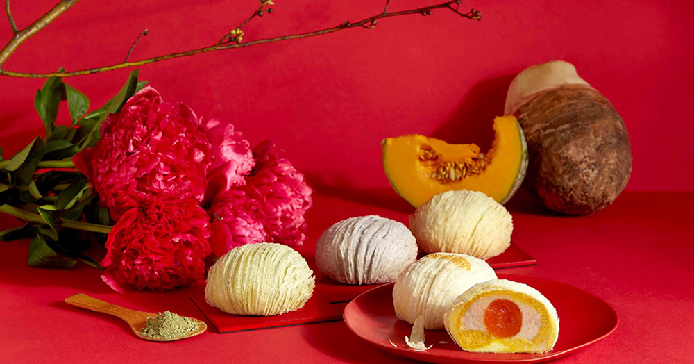 7 Unique Mooncakes to Wow Your Guests -Signature Flaky Teochew Orh Nee Mooncakes