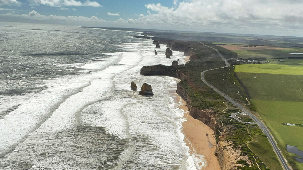 Great Ocean Road Views - 12 Apostles