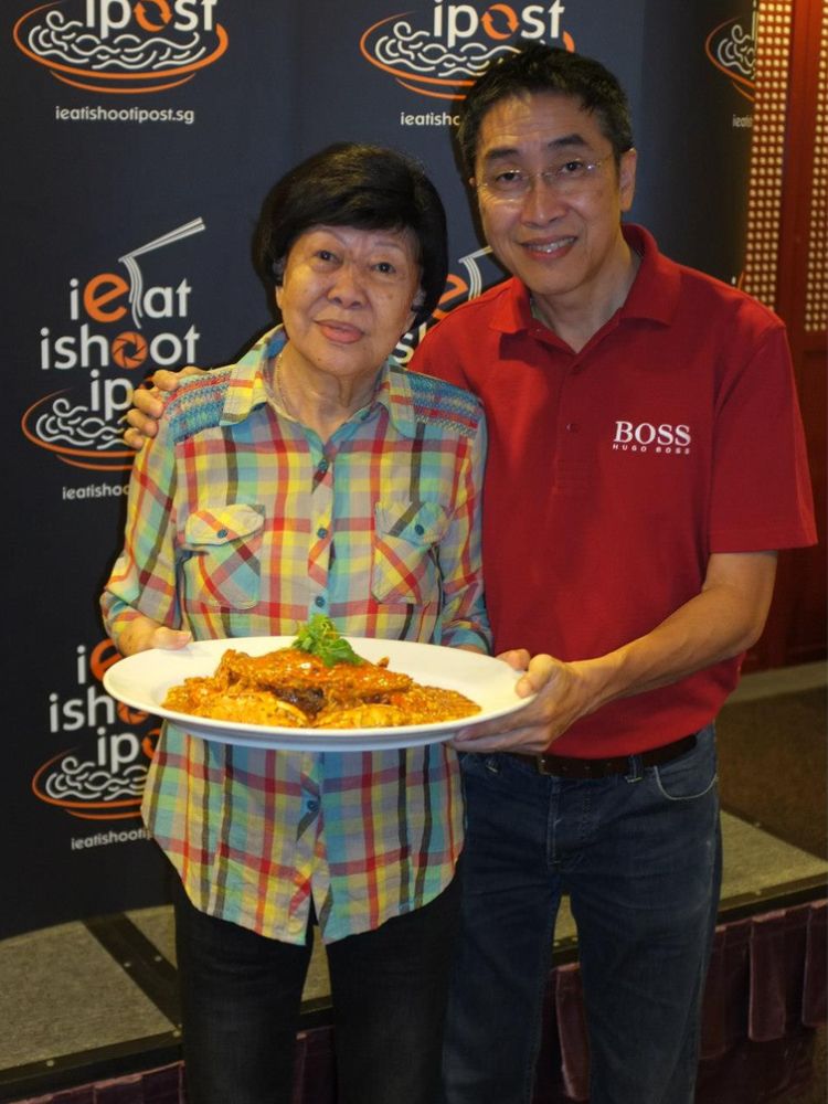 The Woman who put Chilli Crab and Singapore on the World Map - Roland Lim and Mum