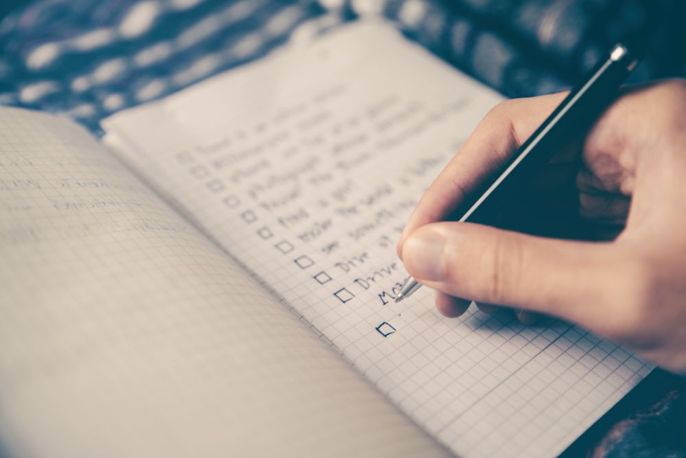 4 tips to keep track of your stuff - Handwritten notes are king