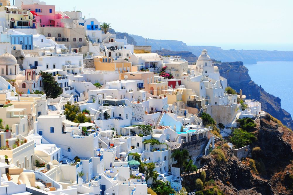 Sunny Days In The Greek Islands