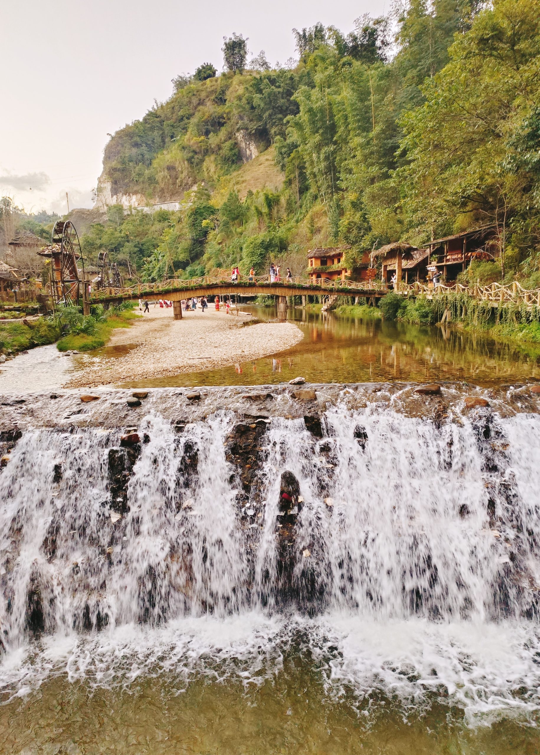 Enjoy the mountains of Sapa