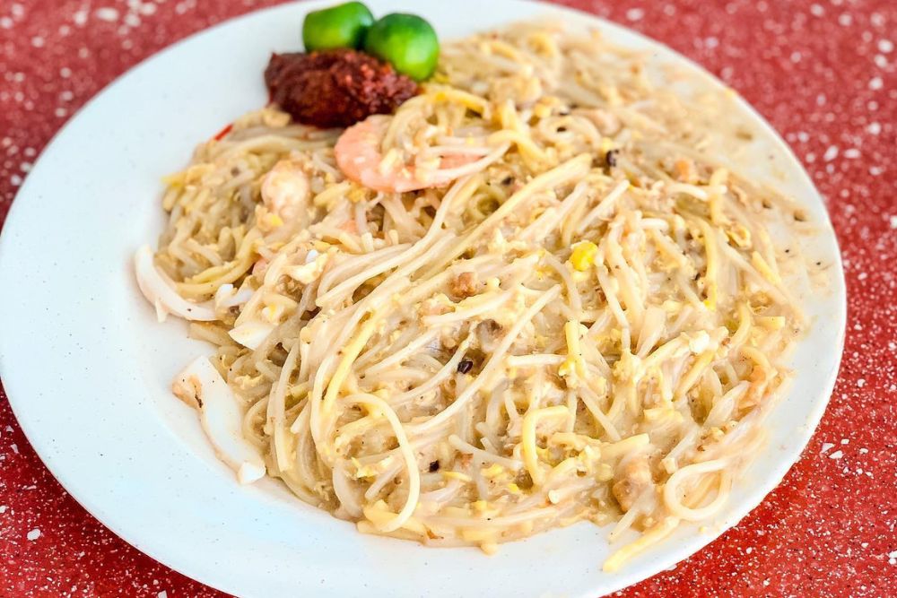 Where to Find the Yummiest Fried Hokkien Mee in Singapore