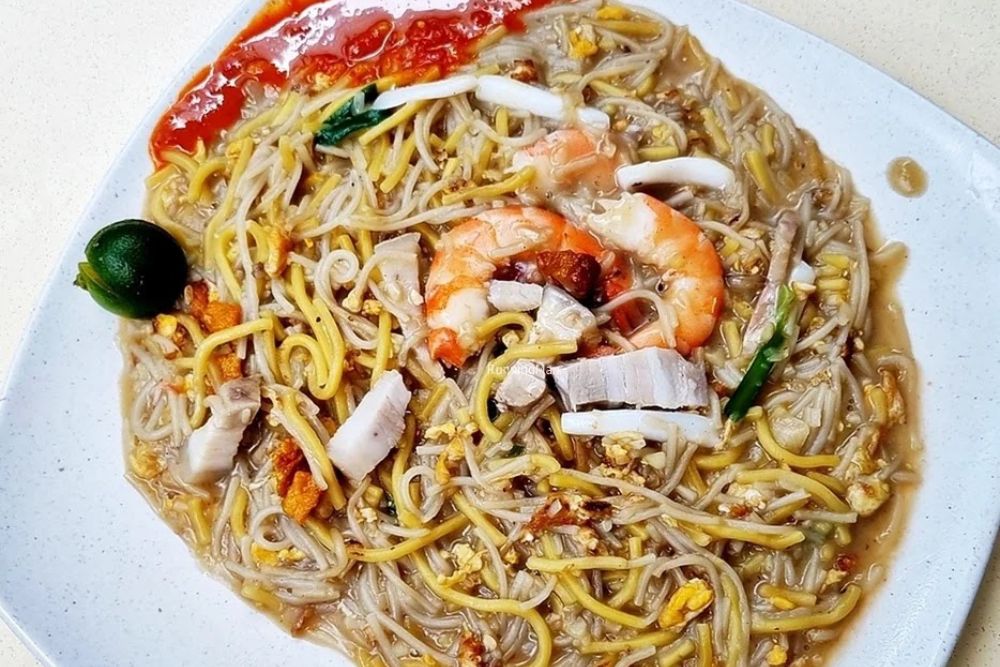Where to Find the Yummiest Fried Hokkien Mee in Singapore - Xiao Di Fried Prawn Noodle
