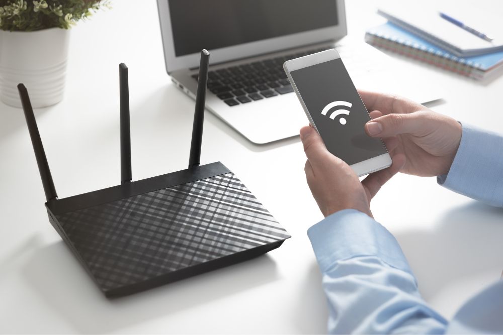 4 Common Tech Problems Faced By Silvers and their Solutions - Wifi