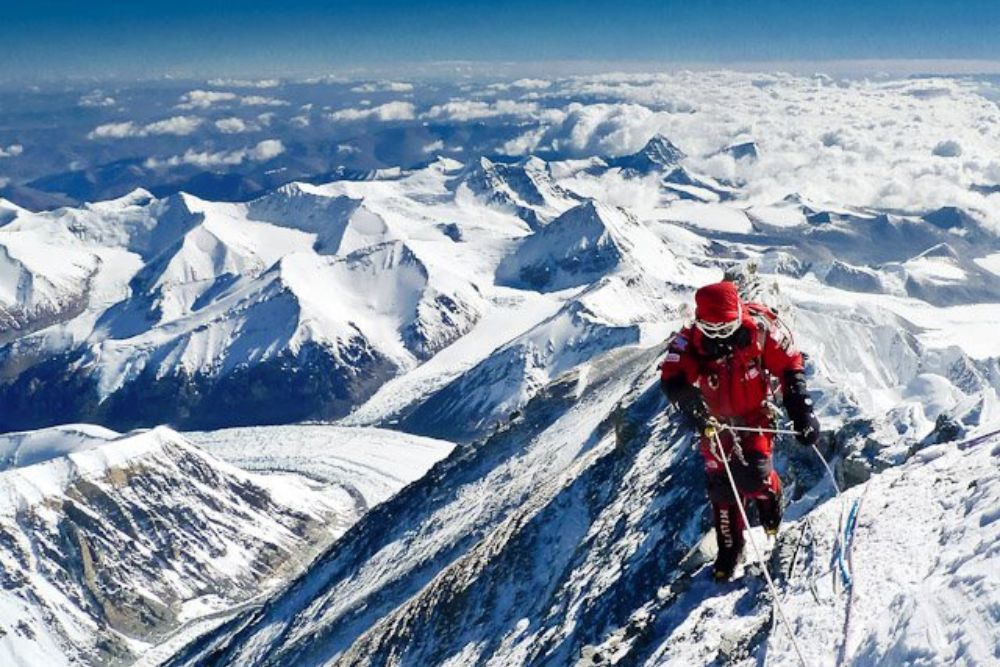 Overcoming Physical And Mental Mountains: Trekking Tips For Silvers - Mount Everest