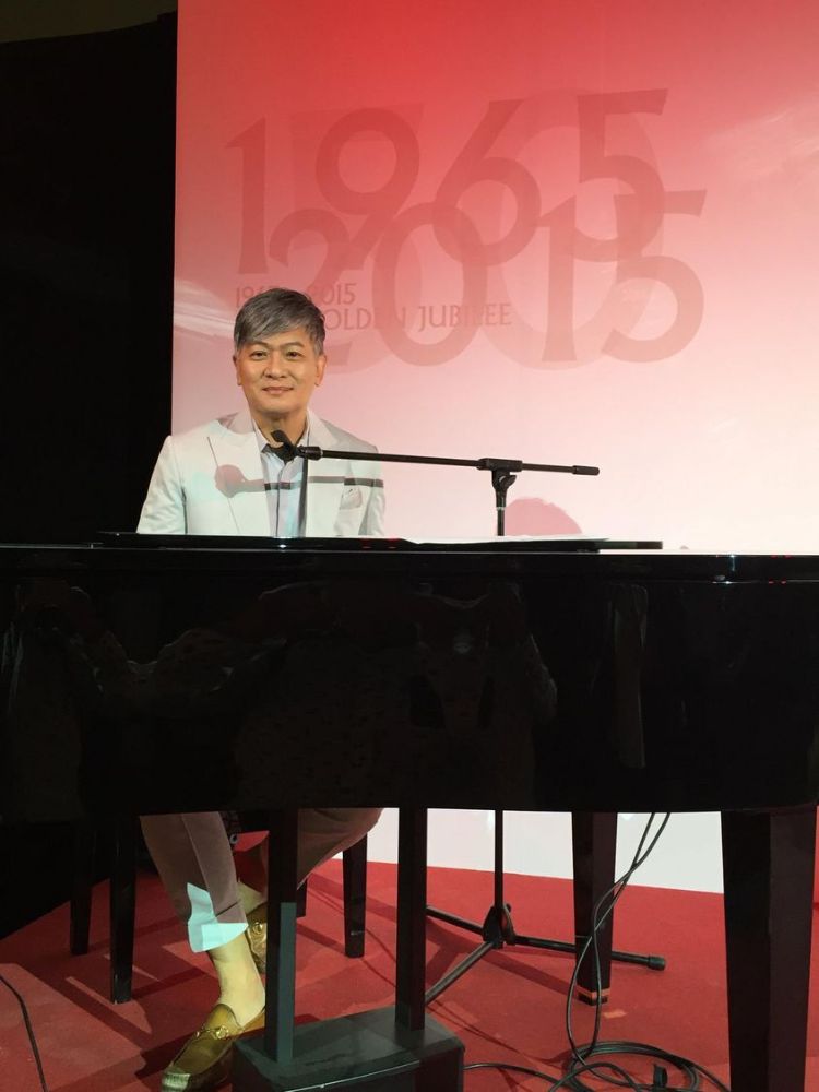 Dick Lee Reflects On Retirement, Legacy, The National Day Parade And Home - Performing NDP 2015
