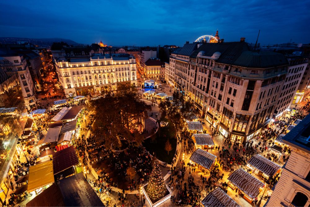 Christmas Markets 2023: 6 Of The Most Magical Festive Markets In Europe - Budapest, Hungary