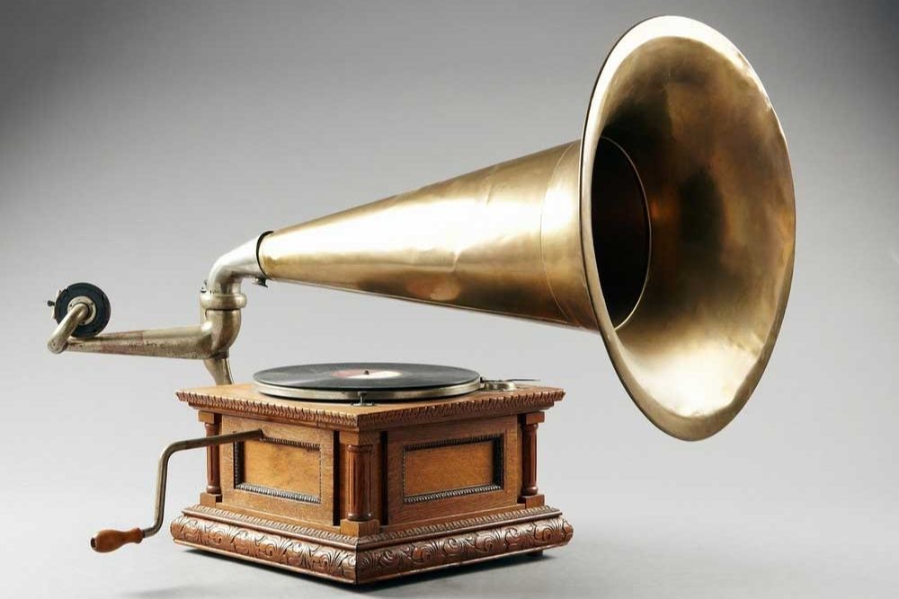 The Sound Of Music - Where Old Tech Meets New Tech - Phonograph