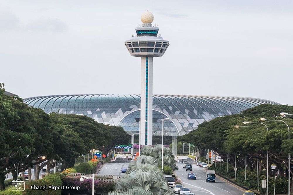 Take A Hike, GST: Restaurants, Supermarkets & Shops Absorbing GST - Changi Airport Group