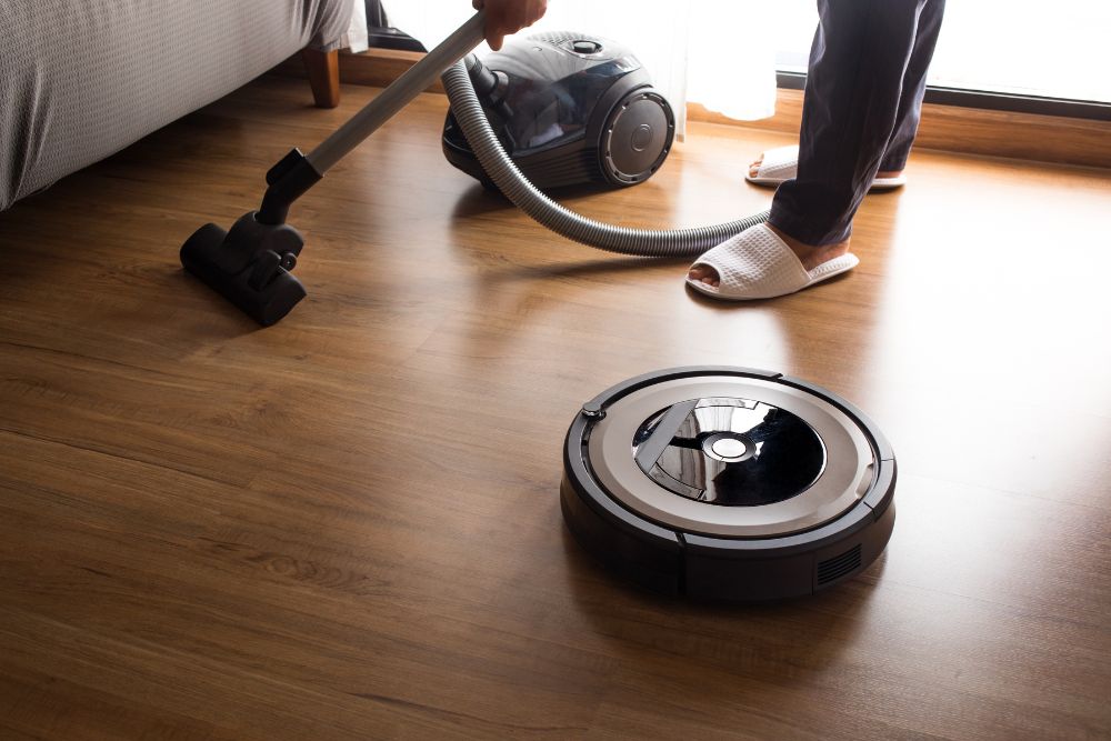 Life & Living: Set Up The Smart Home Of Your Dreams With These Senior-Friendly Appliances & Devices - Robot vacuum