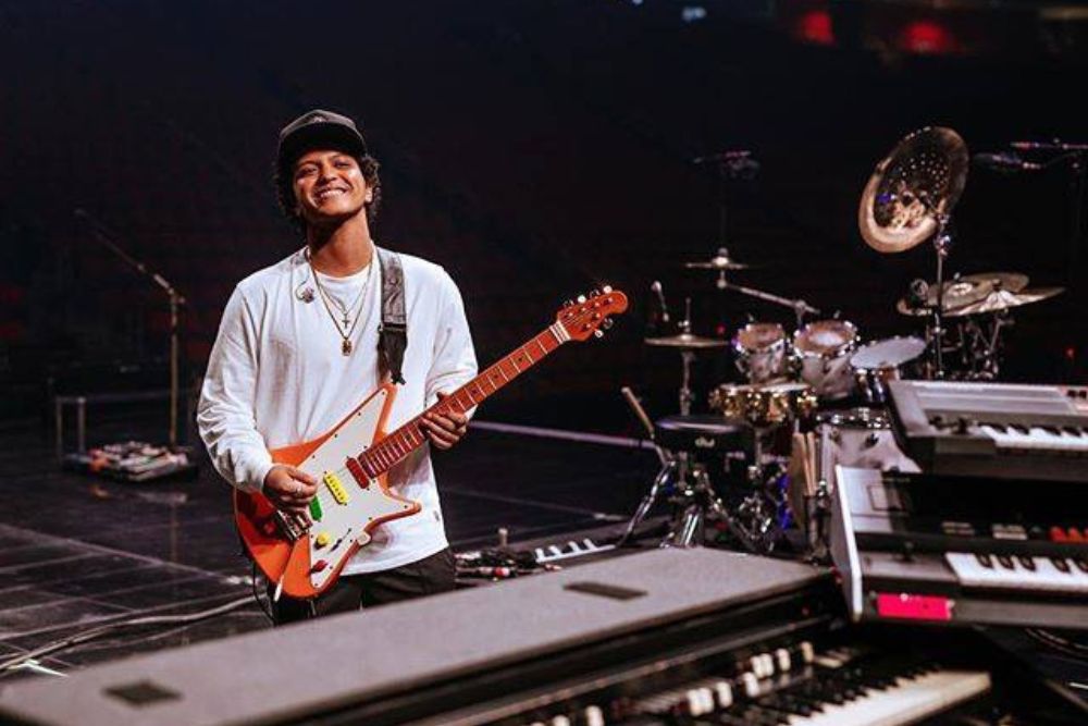 Everything You Need To Know About Bruno Mars Before His Upcoming Sold-Out Concert In Singapore - Instruments