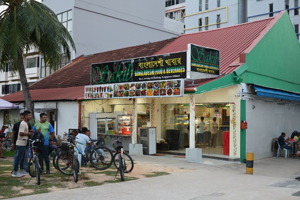 Beneath the Gentrification, still lies the Authenticity of Geylang - Burmese Food