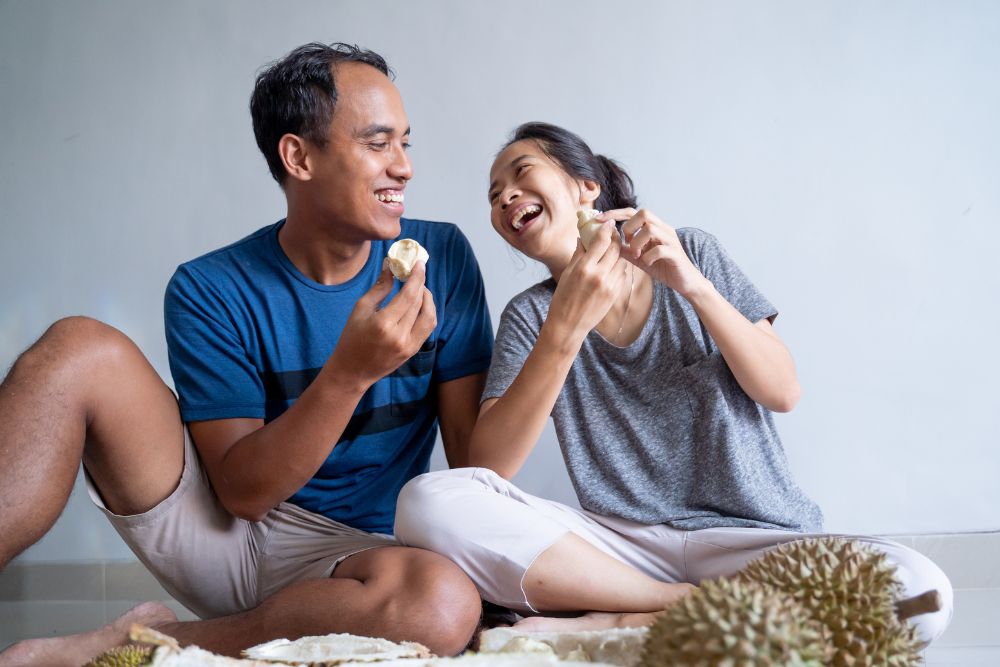 5 Common Durian Myths About Cholesterol, Sex Drive & Alcohol, Plus The Thorny Truth Behind Them - Durian is an aphrodisiac​