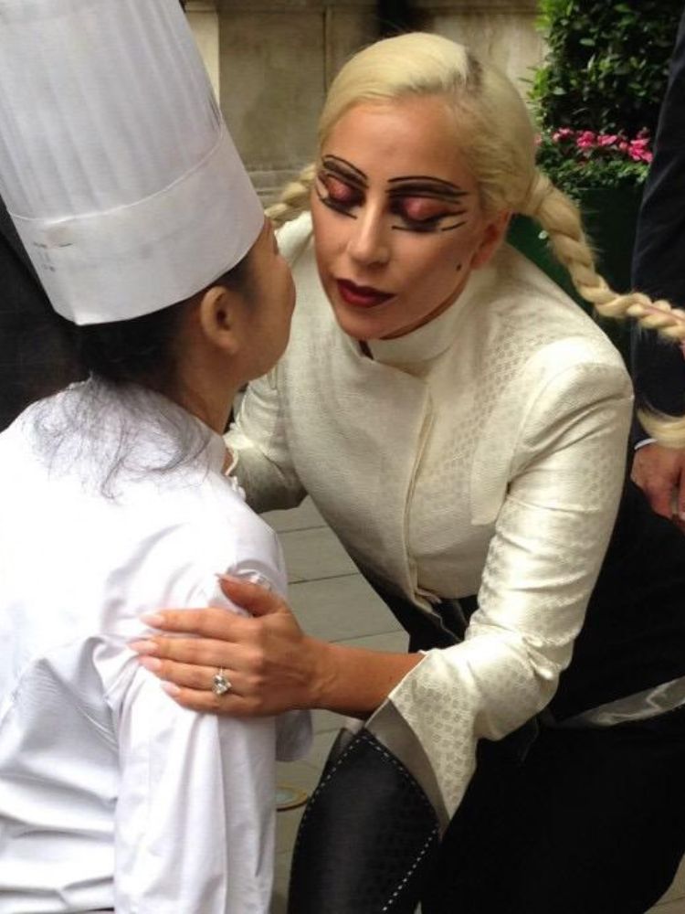 Singaporeans Living Abroad: Surprising Lady Gaga Was The Icing On The Cake For Top Pastry Chef Cherish Finden - Lady Gaga’s visit to London