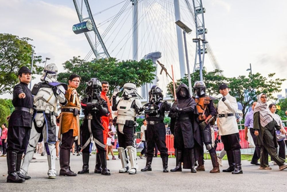 Longtime Star Wars Fans Find Joy In Cosplaying As Iconic Characters For Parades, Visiting Kids In Hospitals - Hanging out with friends