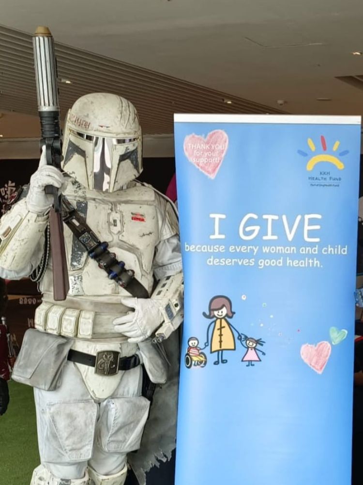 Longtime Star Wars Fans Find Joy In Cosplaying As Iconic Characters For Parades, Visiting Kids In Hospitals - Richard Lim