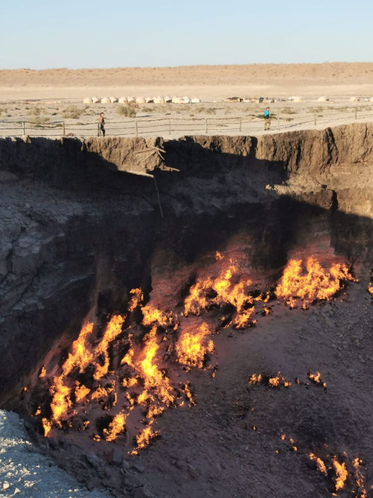 Silvers On Expedition Drive: 98 Days and 25,000km On The Road From London To Singapore - Gates of Hell