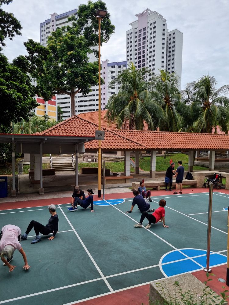 Senior Parkour: Crawling, Dashing And Leaping To New Heights Of Agility Fitness - Class Warm-up