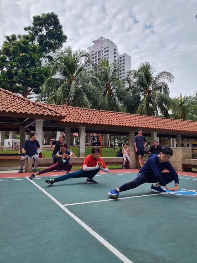 Senior Parkour: Crawling, Dashing And Leaping To New Heights Of Agility Fitness - Class Warm-up - Stretching