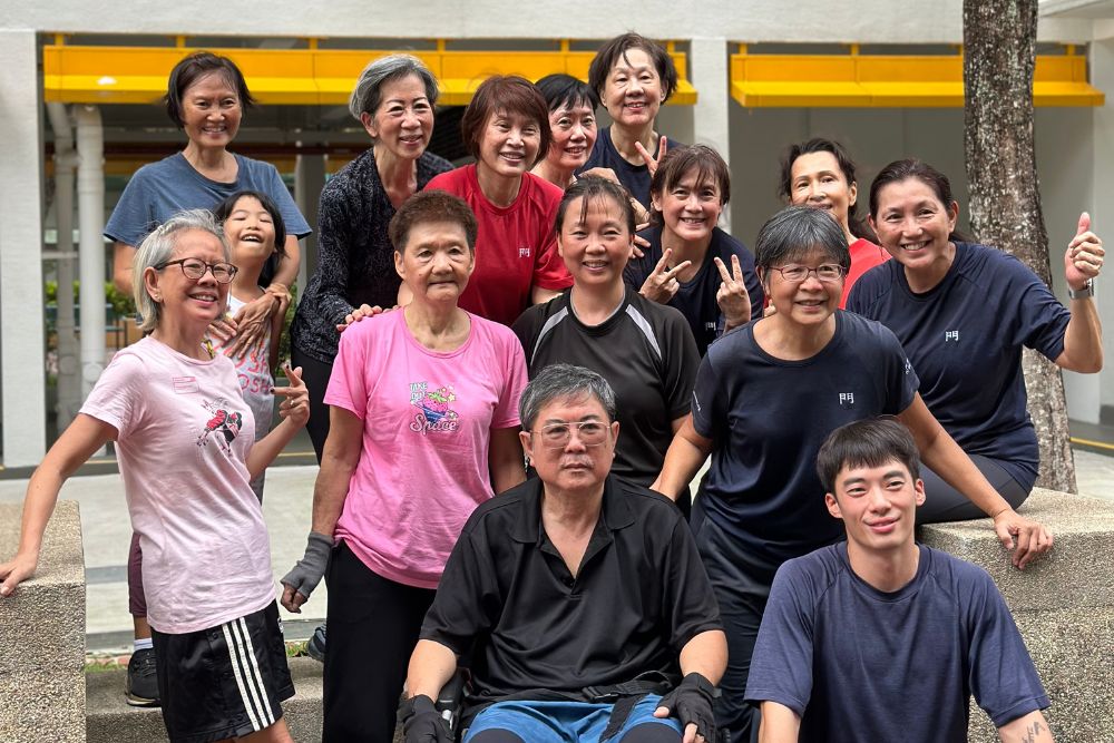 Senior Parkour: Crawling, Dashing And Leaping To New Heights Of Agility Fitness - Group