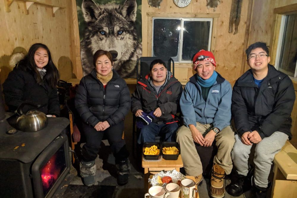 This Silver Couple Immigrated To Canada To Give Their Autistic Son A Better Life – And He Became A Special Olympics Athlete Along The Way - Singaporan Kampong - Cosy cabin