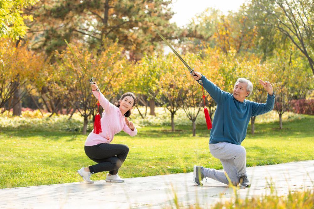 Singapore Seniors Might Win Gold If Climbing Up Bukit Timah Hill Was An Olympic Event - Tai Chi