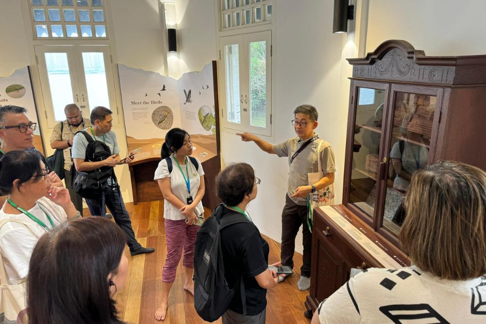 Jerome Lim: The Silver Blogger Who Captures Singapore's Forgotten Heritage - Leading Tour