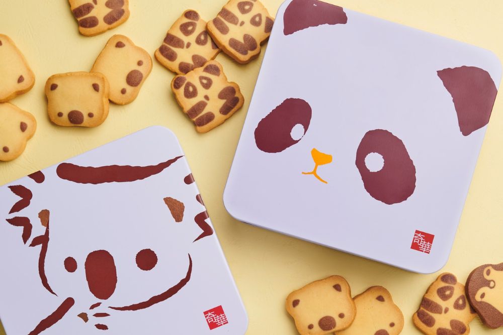 6 Famous Overseas Snacks That You Can Now Get In Singapore Including Chia Te And Warabimochi Kamakura - Hong Kong: Kee Wah Bakery’s Egg Rolls & Animal-Shaped Cookies