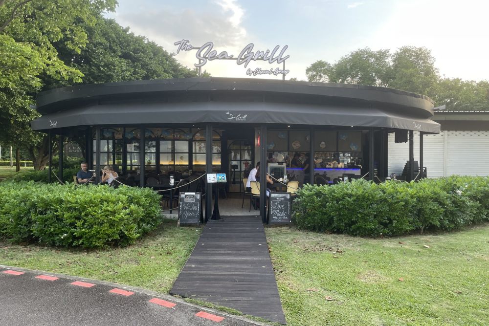 Bus-ted: A Different Take To A Changi Staycation In Singapore - The Sea Grill