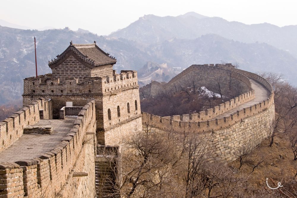 8 Realistic Bucket List Trips That Everyone Can Complete (And Afford!) - Great Wall of China