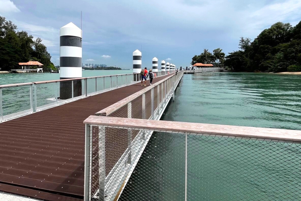 Sisters' Islands: A Guide To Exploring Singapore's First Marine Park and Big Sister’s Island - Floating Boardwalk