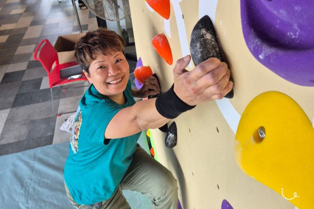 This Senior Rock Climber Taking Her Hobby To New Heights In Her 60s - Bouldering