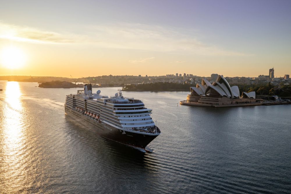 9 Cruises From Singapore Or Nearby Ports Ranked From Affordable To Atas - Holland America Line