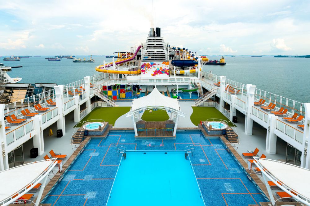 9 Cruises From Singapore Or Nearby Ports Ranked From Affordable To Atas - Resorts World Cruises