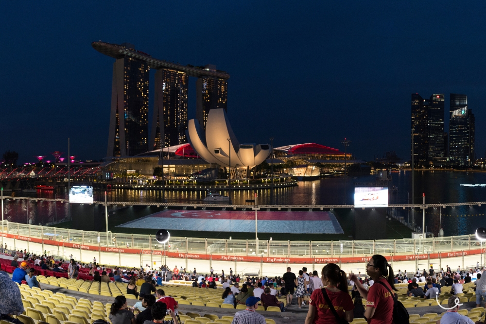 Singapore Micro-Seasons: From Queuing To Vouchers To Durians - the Singapore Grand Prix F1 night race