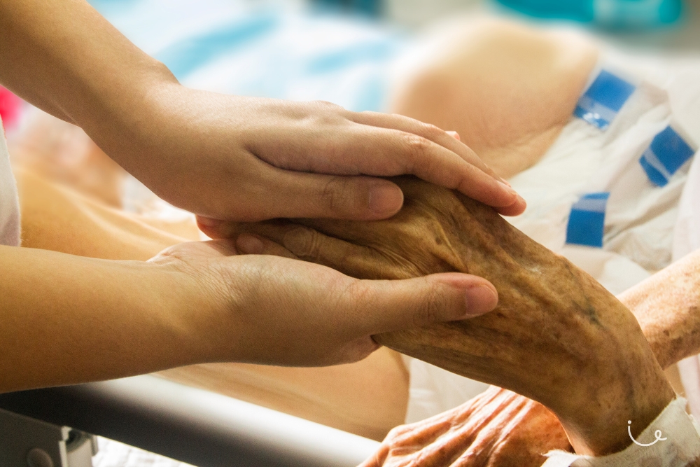 Eldercare Options In Singapore: When's The Right Time For Assisted Living, Community Care Apartments & Nursing Homes? - Hospice/Palliative Care