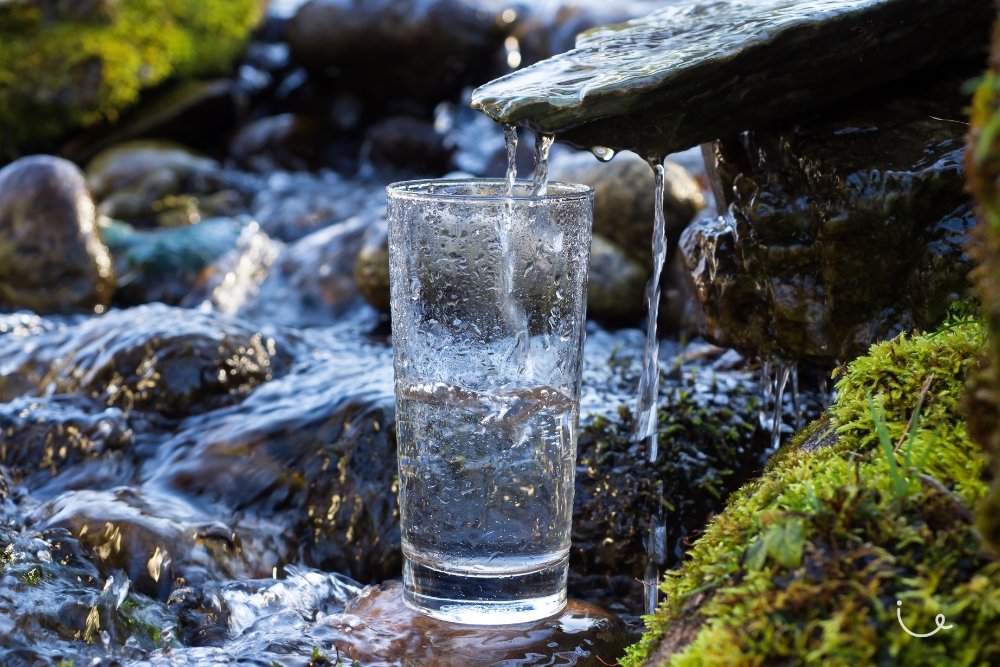 Don't Rip Us Off At Restaurants For Tap Water - Tapping on tap water