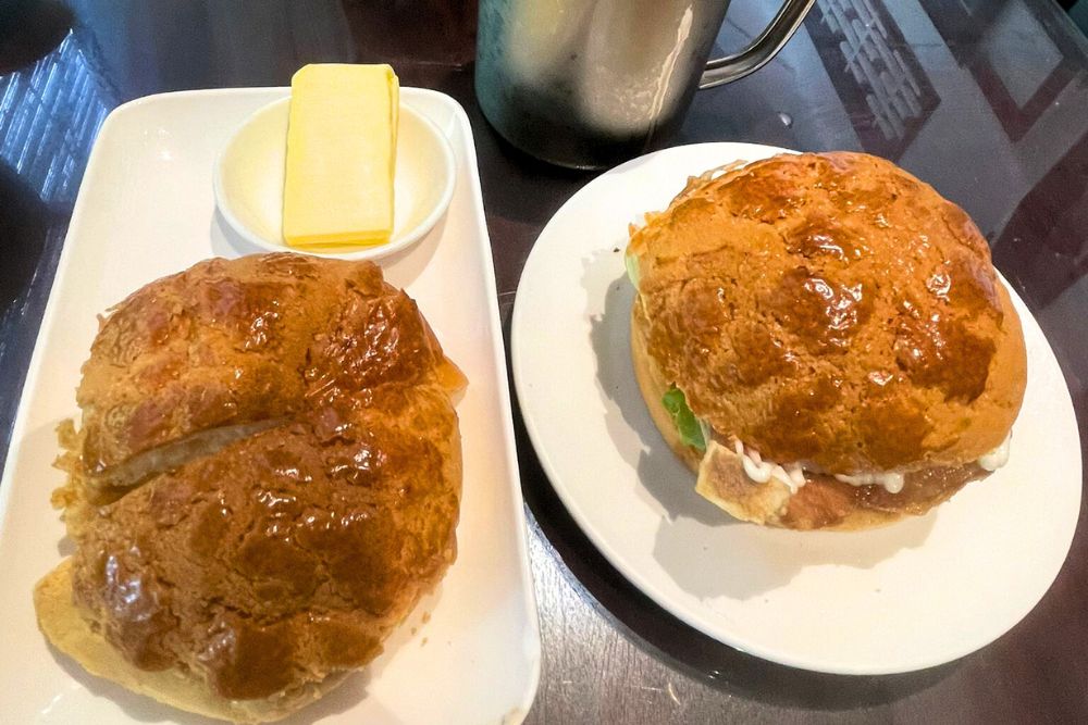 Staycation At Rochester Park: Exploring An Unexpectedly Charming Neighbourhood - Legendary Classics polo bun