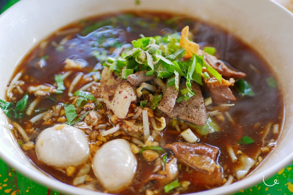 Reflecting On SG60: An Older, Wiser Singapore That Still Complains About COE - Bowl of tok tok mee