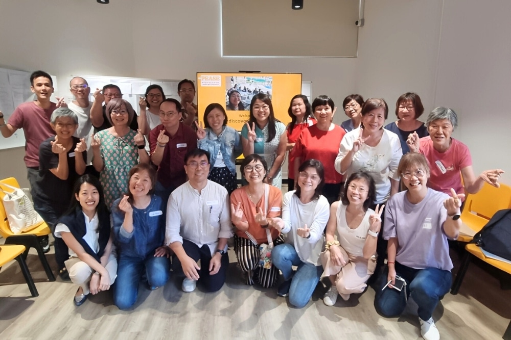 Finding PEASE: The Growing Community Of Silver PMETs Preparing To Ease Their Life Transitions Together - Wai Chong and Weng Mooi pictured together at a PEASE session