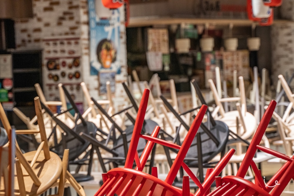 Singapore's F&B Crisis: Our Hawker Centres Are Too Important To Fail - Failing F&B industry