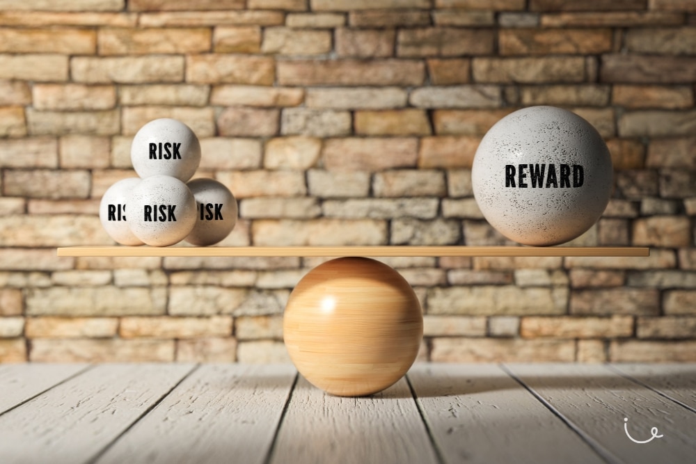 How Do Equity-Linked Notes Work And Are They Suitable For You? - Risk vs Reward