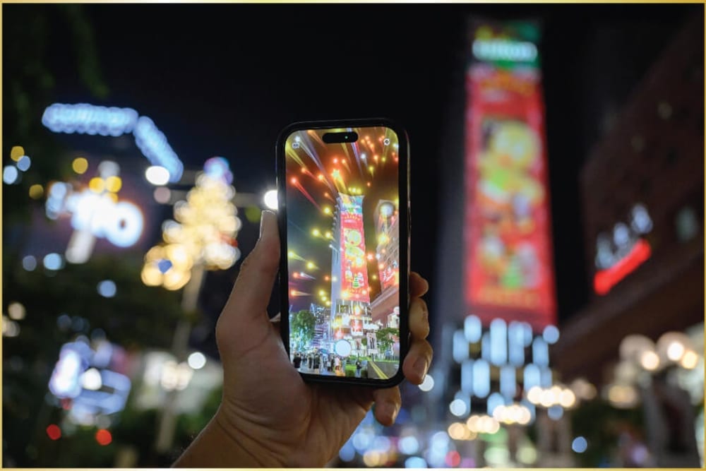 Orchard Road Christmas Light-up: European-Style Markets, 14m Christmas Tree, Photo Spots And More - Outdoor Projection from ORBA